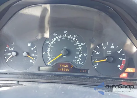 1998 Mercedes-Benz E 320 from USA, damaged, VIN WDBJF65F7WA448949